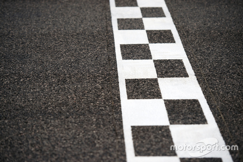 The start / finish line. 22.10.2015. Formula 1 World Championship, Rd 16, United States Grand Prix, Austin, Texas, USA, Preparation Day. - www.xpbimages.com, EMail: requests@xpbimages.com - copy of publication required for printed pictures. Every used picture is fee-liable. © Copyright: Price / XPB Images